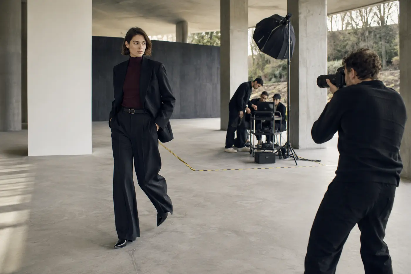 Fashion Campaign Location Release: Brand Checklist - Phil Halfmann Approved architectural production operating under a fashion campaign location release